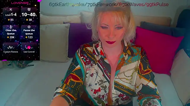 Lex McQueen online show from February 23, 8:06 pm