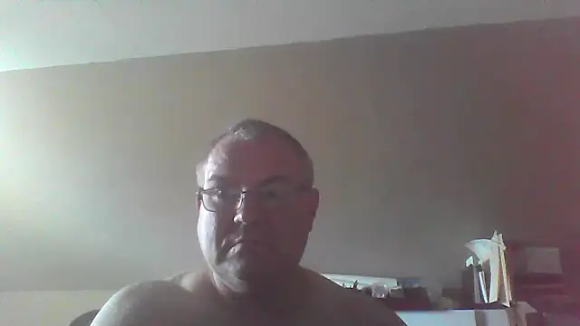 Snapshot of mkestr69 chatting on September 12, 6:52 pm mkestr69 online show from September 12, 6:52 pm