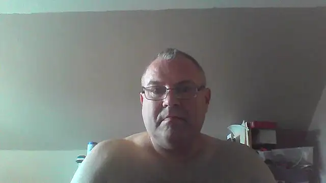 Snapshot of mkestr69 chatting on September 24, 3:48 pm mkestr69 online show from September 24, 3:48 pm