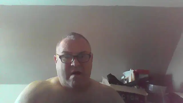 mkestr69 online show from February 5, 5:28 pm
