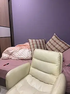 Snapshot of Hannababy_ chatting on June 12, 2:38 pm Hannababy online show from June 12, 2:38 pm