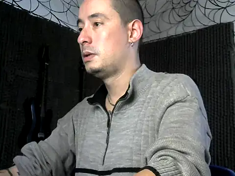 vampireathome online show from February 25, 8:29 pm