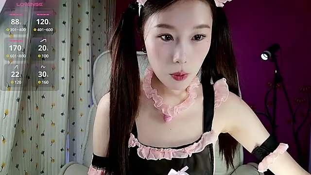 Snapshot of berraboi719 chatting on March 4, 9:51 am berraboi719 online show from March 4, 9:51 am