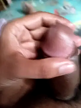 Snapshot of Yashkumar_0697 chatting on February 17, 9:24 am Yashkumar 0697 online show from February 17, 9:24 am