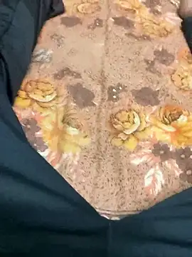 Snapshot of Yashkumar_0697 chatting on March 5, 5:39 pm Yashkumar 0697 online show from March 5, 5:39 pm