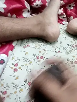 Snapshot of Yashkumar_0697 chatting on February 4, 9:48 am Yashkumar 0697 online show from February 4, 9:48 am