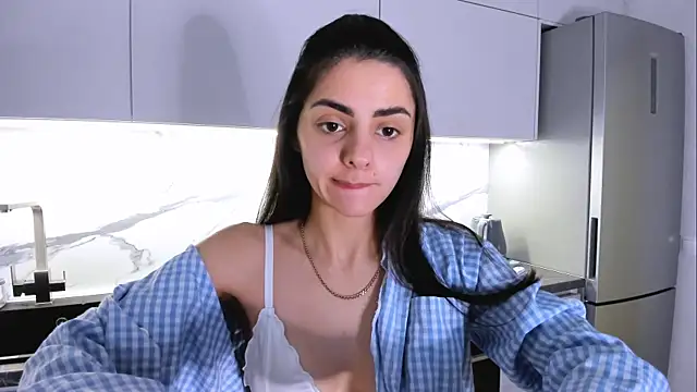 EmiliaZen online show from February 19, 2:34 pm