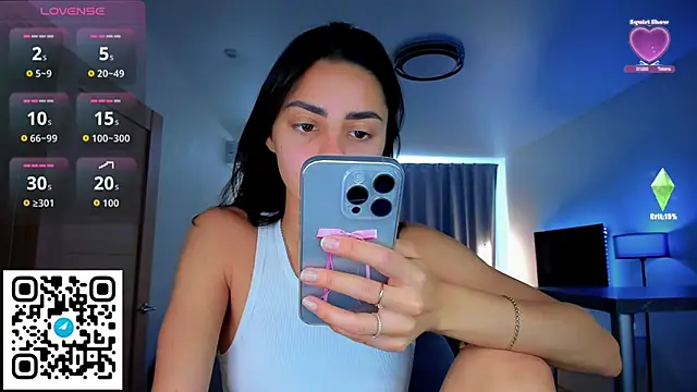 EmiliaZen online show from September 12, 1:55 pm