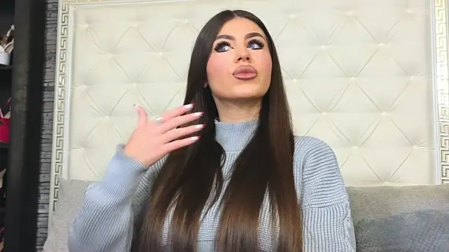 EliteDomina online show from December 22, 8:00 am