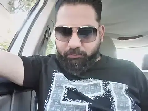 Snapshot of Armand66_ chatting on September 24, 8:50 am Armand66 online show from September 24, 8:50 am