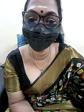 Snapshot of niiveditha chatting on February 15, 5:39 pm niiveditha online show from February 15, 5:39 pm