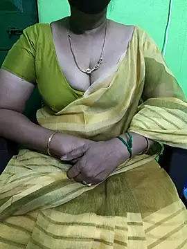 Snapshot of niiveditha chatting on March 18, 2:04 pm niiveditha online show from March 18, 2:04 pm