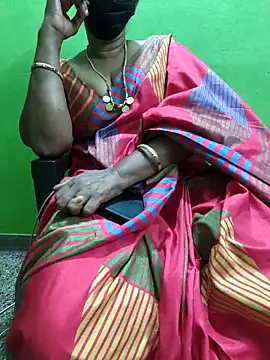 niiveditha online show from February 17, 3:19 pm