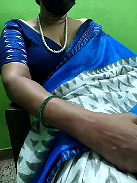 niiveditha online show from February 21, 1:45 pm