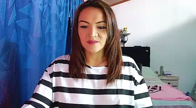 PenelopeMist online show from February 27, 7:15 pm