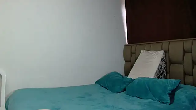 PenelopeMist online show from September 19, 9:48 pm