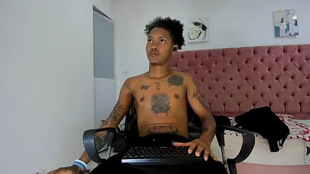 blackdirty420 online show from March 8, 2:40 pm