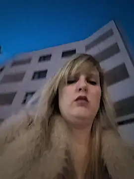 Sexybiene969 online show from March 19, 5:39 pm