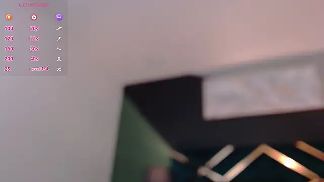 Snapshot of Emerald_gh chatting on February 15, 10:11 am Emerald gh online show from February 15, 10:11 am