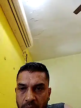 crazyfreaking online show from February 18, 6:04 am