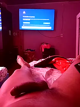 Snapshot of Frencho10 chatting on December 16, 3:28 pm Frencho10 online show from December 16, 3:28 pm