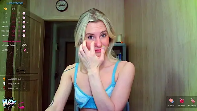 Caramel piegirl online show from December 15, 6:34 pm