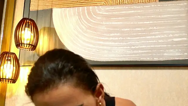 lissa palmer online show from October 31, 3:18 am