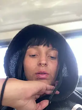 Dulce  Boyd online show from December 5, 1:31 pm