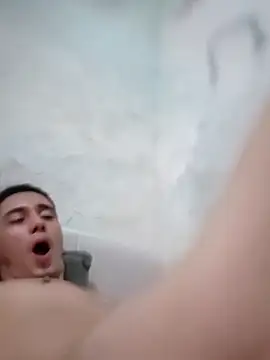 shuelldin online show from April 6, 9:21 am