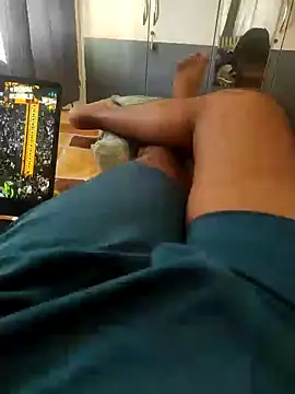 Snapshot of Tamil_small_cock chatting on February 1, 9:30 am Tamil small cock online show from February 1, 9:30 am