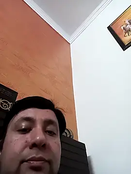 Snapshot of innocentboy1987 chatting on February 12, 10:35 am innocentboy1987 online show from February 12, 10:35 am