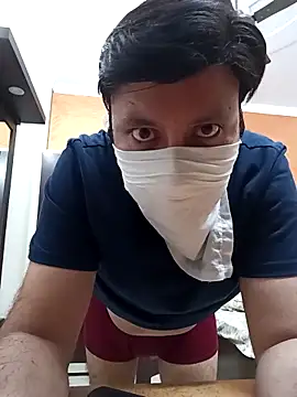 Snapshot of innocentboy1987 chatting on March 22, 9:02 am innocentboy1987 online show from March 22, 9:02 am