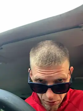 SexmachoThumb online show from August 4, 3:43 am
