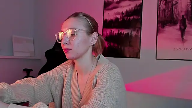 PhilippaAdamas online show from February 22, 2:06 am