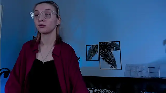 PhilippaAdamas online show from March 14, 2:20 am