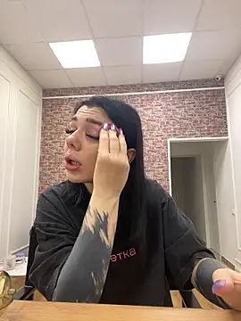 MaeveMoon online show from January 15, 6:55 pm