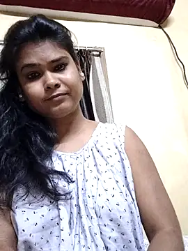 BOLDBEAUTY09 online show from March 3, 1:42 am