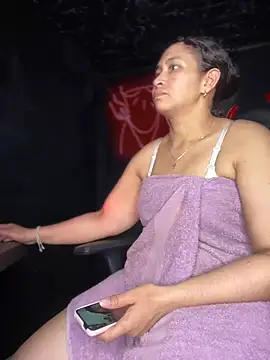 Carola-Ross online show from February 23, 6:39 am