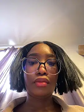 Snapshot of blackgril12 chatting on February 11, 4:13 pm blackgril12 online show from February 11, 4:13 pm