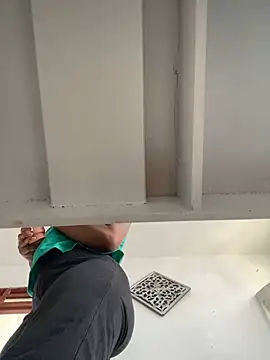 Snapshot of blackgril12 chatting on February 18, 4:48 pm blackgril12 online show from February 18, 4:48 pm