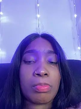 Snapshot of blackgril12 chatting on March 15, 5:08 am blackgril12 online show from March 15, 5:08 am