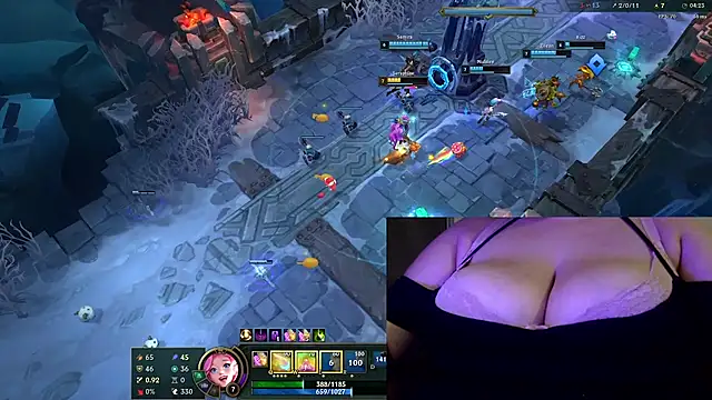 Snapshot of PuffMorgana chatting on July 14, 2:05 am PuffMorgana online show from July 14, 2:05 am
