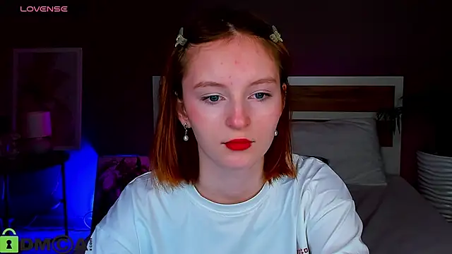 Snapshot of Snega_Ginder chatting on March 17, 2:08 am Snega Ginder online show from March 17, 2:08 am