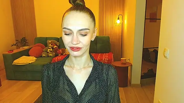 Lady Sunshine  online show from December 5, 7:50 am