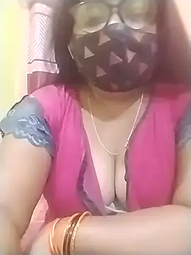 Snapshot of fuunalka chatting on September 28, 8:09 am fuunalka online show from September 28, 8:09 am