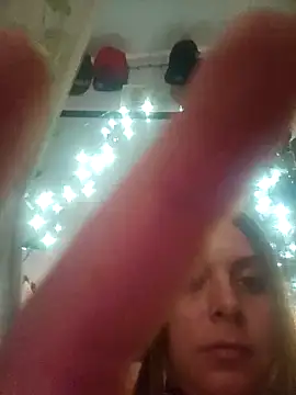 ShysluutGia online show from October 13, 9:59 pm