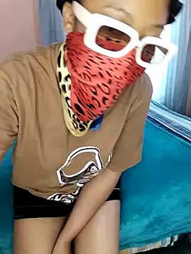 Snapshot of prettiechanti chatting on September 10, 6:46 am prettiechanti online show from September 10, 6:46 am