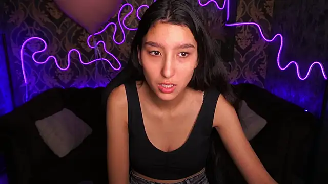 CharmMocco online show from February 15, 10:22 am