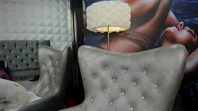 miss   angel online show from September 20, 6:09 pm