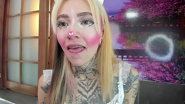 miss   angel online show from January 10, 6:09 pm